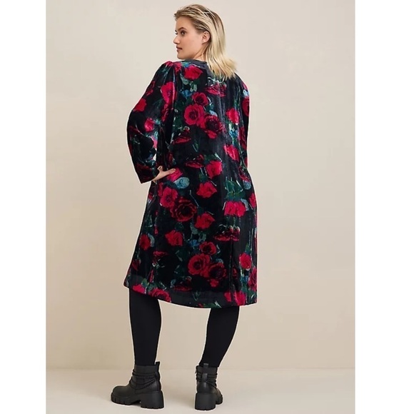 Torrid floral VELVET DUSTER KIMONO - Picture 3 of 11